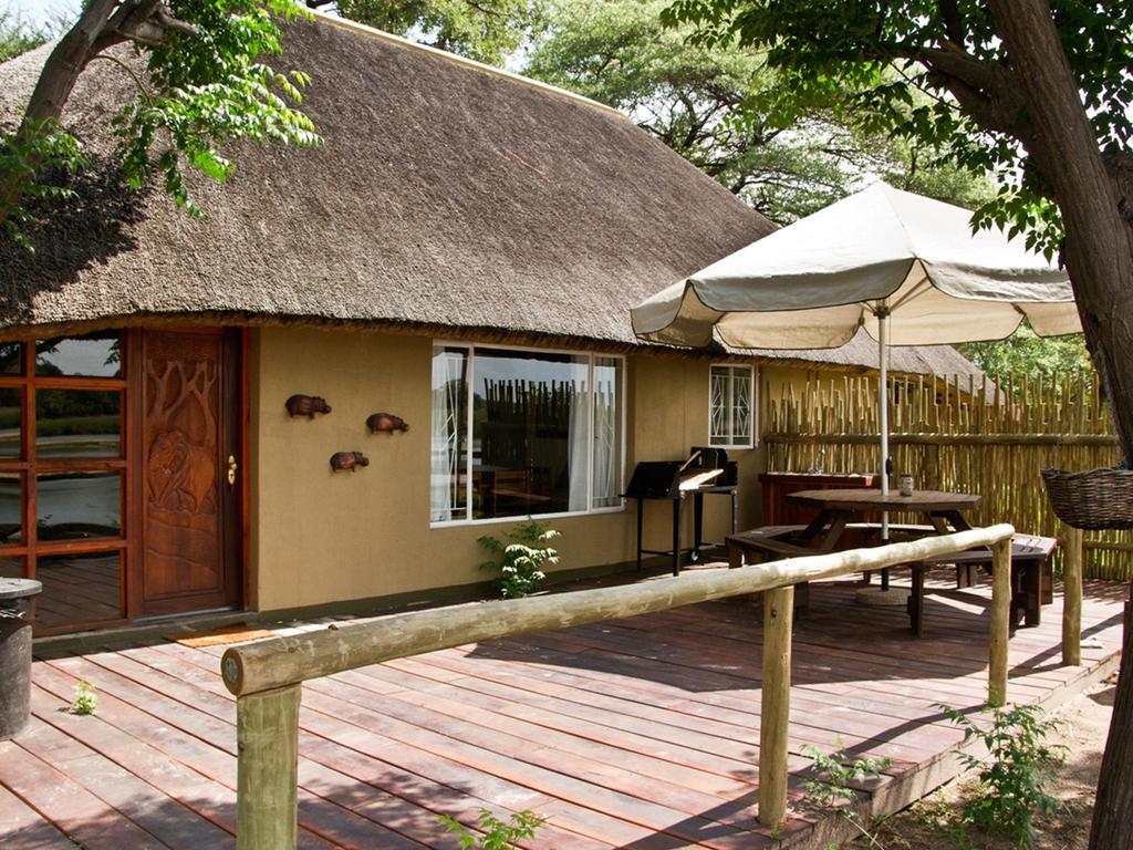 Gondwana Hakusembe River Lodge Rundu Room photo