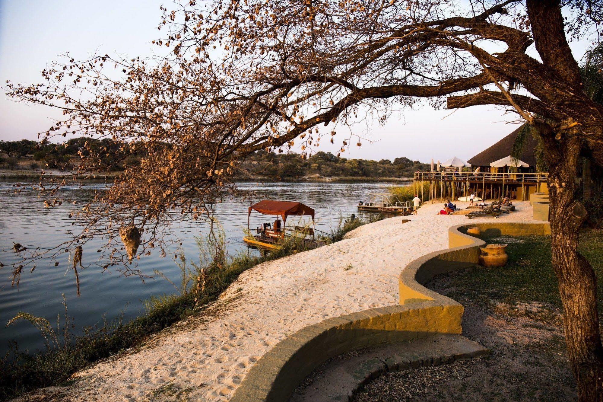 Gondwana Hakusembe River Lodge Rundu Exterior photo